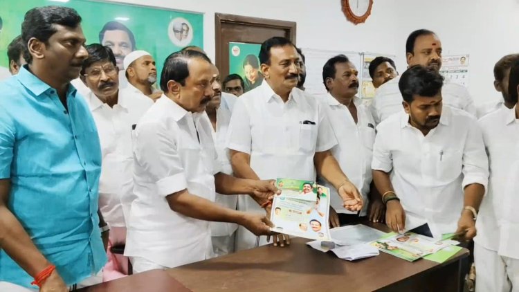 எடப்பாடி பழனிச்சாமி உடன் "கோல்டு வார்"இல்லை என்று நிரூபித்த முன்னாள் அமைச்சர் செங்கோட்டையன்!