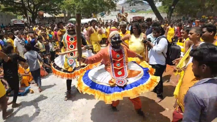 கட்டை கூத்து கலைஞர்களின் தத்ரூப நடிப்பு!