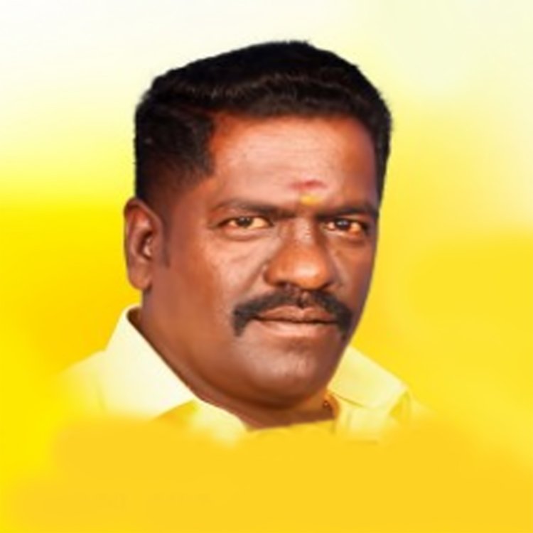 வாணிம்பாடி:- மோசடி வழக்கில் சிக்கிய அதிமுக பிரமுகர் ஓட்டம்!