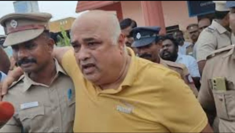 'உன்னை ஒழித்து விடுவேன்.. என் மீதே வழக்குப் போடுகிறாயா..' போலிஸ் அதிகாரிகளை மிரட்டிய முன்னாள் டிஜிபி!