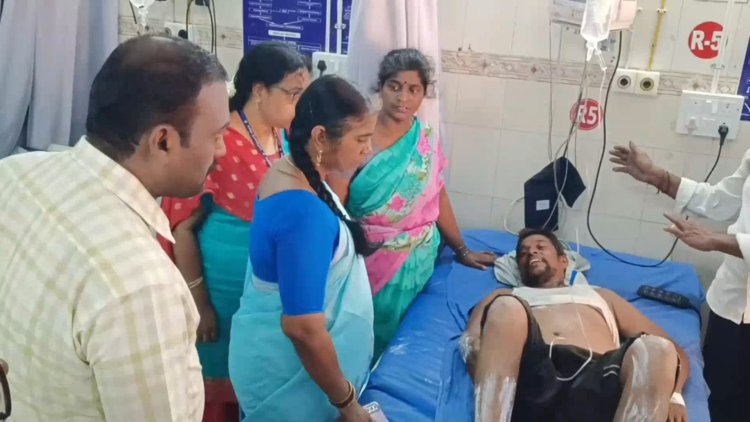 அனுமதியின்றி வெடிகுண்டு பட்டாசு தயாரித்து விற்பனை! இராணிப்பேட்டையில் 12 பேர் காயம்!
