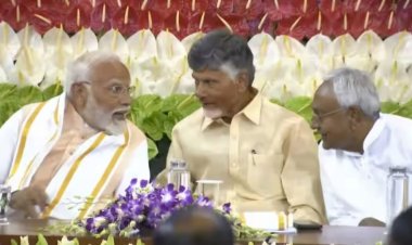 ஆர்.எ.ஸ்.எஸ். விருப்பத்துக்கு மாறாக மோடி செயல்படுவதாக குற்றச்சாட்டு! பிரதமராக முன்மொழியப்பட்ட மோடி!