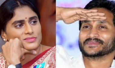 கட்சியை கலைக்கப் போகிறாரா ஜெகன் மோகன் ரெட்டி! டி.கே.எஸி.டம் பெங்களூருவில் பேச்சு வார்த்தை!