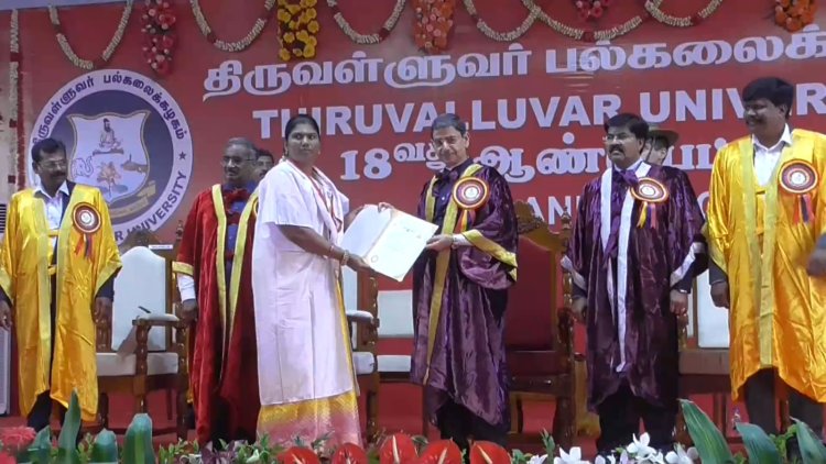 தகவல் தொடர்பு இல்லாமல் கடல் ஆய்வுகளை செய்கிறோம்!பட்டமளிப்பு விழாவில் கடற்சார் இயக்குநர் பேச்சு!