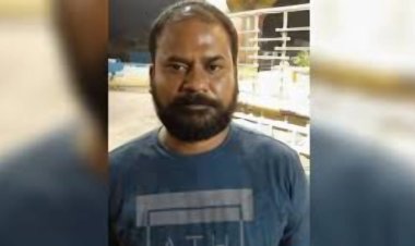 கொலைக்கு பயன்பட்ட கத்திகளை ஆற்காடு சுரேஷின் படத்துக்கு படையல் போட்ட கொலையாளிகள்!   பழிவாங்கவே ஆம்ஸ்ட்ராங் சாகடிக்கப்பட்டாரா! ஆறாத ஆருத்ரா!!