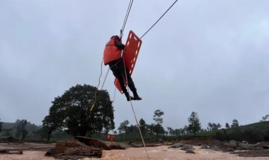 கேரளா நிலச்சரிவில் 93 பேர் பலி -  மண்ணுக்குள் புதைந்தவர்களை தேடும் பணி தீவிரம்!