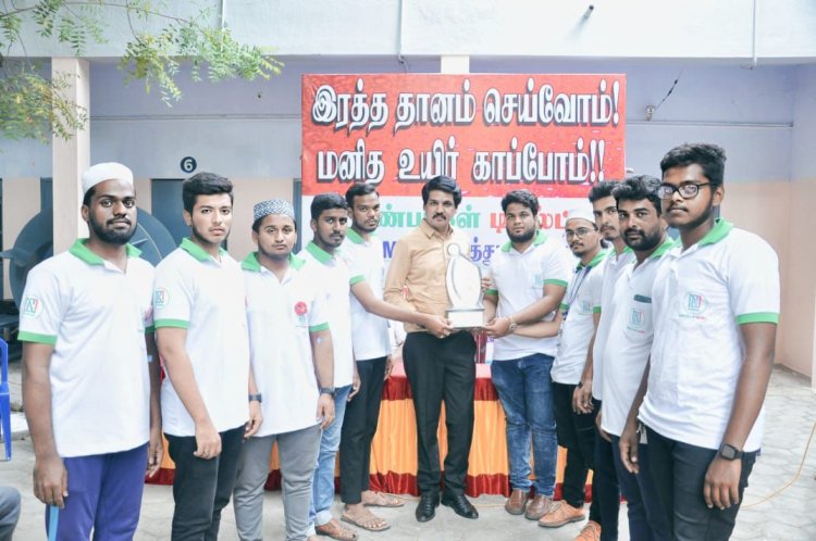 நண்பர்கள் டிரஸ்ட் - சி.எம்.சி. இணைந்து நடத்திய ரத்ததான முகாம்!