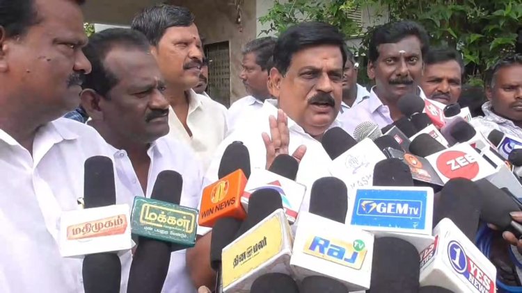 கேபிள் டிவி ஆபரேட்டர்களுக்கு புதிய செட்டப் பாக்ஸ்களை வழங்க வேண்டும்! முன்னாள் அமைச்சர் உடுமலை ராதாகிருஷ்ணன் பேட்டி!
