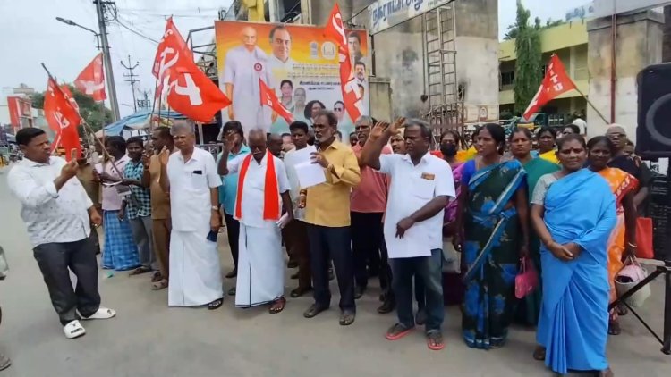 மலக்கழிவு அகற்றும் பணியாளர்களுக்கு மறுவாழ்வு வேண்டி ஆர்பாட்டம்!