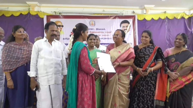 அரசு பள்ளி மாணவர்களின் படிப்பு பாதியில் நிற்க கூடாது! வேலூர் ஆட்சியர்!