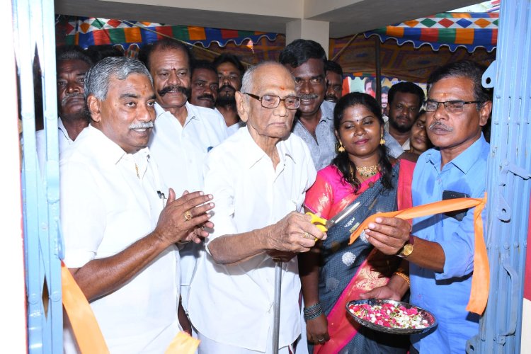 முதல்வரின் 101 வயது தாய் மாமா ஊராட்சி மன்ற அலுவலகத்தை திரந்தார்!