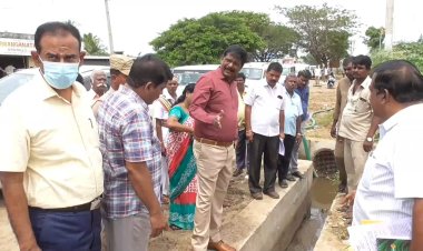 தரை பாலத்தை ஆய்வு மேற்கொண்ட மாவட்ட ஆட்சியர்!