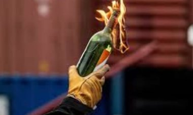 அதிமுக நகர செயலாளர் வீட்டின் மீது பெட்ரோல் குண்டு வீச்சு!