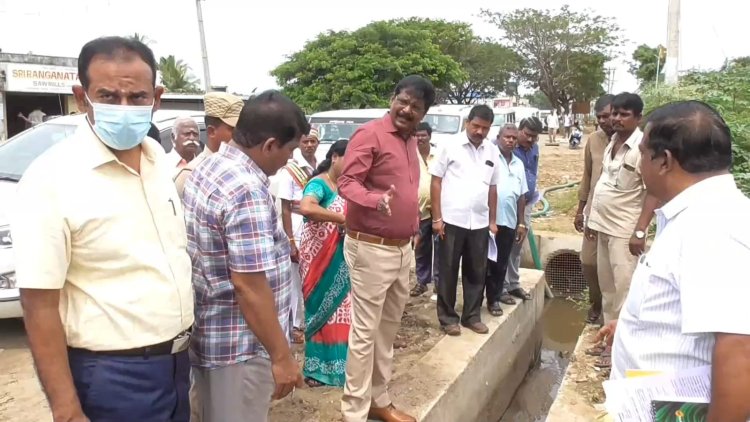 தரை பாலத்தை ஆய்வு மேற்கொண்ட மாவட்ட ஆட்சியர்!