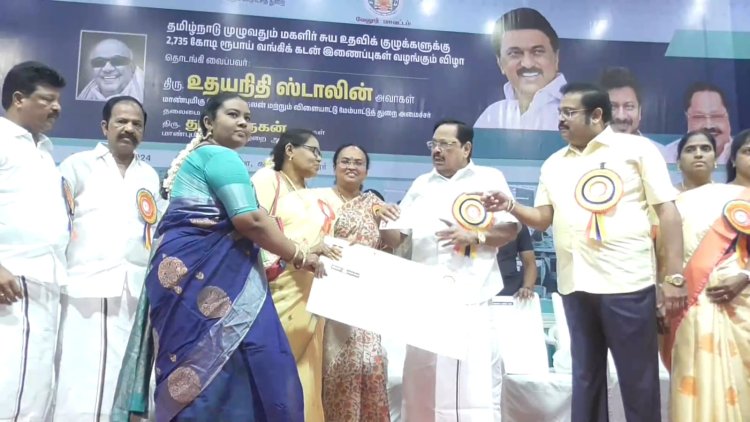 சட்டமன்றத்தில் பெண்களுக்கு 50 சதவிகிதம் இட ஒதுக்கீடு! துரைமுருகன் பரபரப்பு! அமைச்சர் காந்தி.... எம்பி நிதி வழங்கினர்!