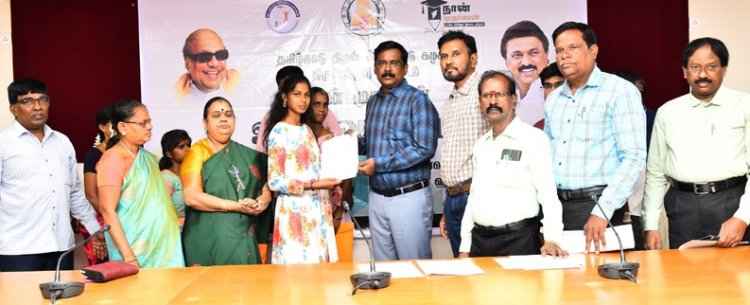 கல்வி மட்டுமே இந்த சமூகத்தின் இருளைப் போக்கும் அற்புத சக்தி!திருப்பத்தூர் கலெக்டர் அறிவுரை!