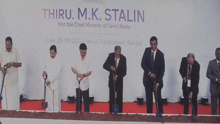 ஒப்பந்தம் செய்த ஆறு மாதங்களில் ரூ9 ஆயிரம் கோடி மதிப்பீட்டில் தொழிற்சாலை! 5 ஆயிரம் பேருக்கு வேலைவாய்ப்பு! அடிக்கல் நாட்டுவிழாவில் முதலமைச்சர் பேச்சு!