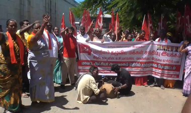 ஹலோ சாம்சங்! மேளம் கொட்டி முற்றுகை போராட்டம்!