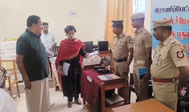 மக்களை காப்பாற்ற வேலை செய்யனும்... முதல்வரிடம் நல்ல பெயர் வாங்கனும்! அமைச்சர் ஆர்.காந்தி அதிகாரிகளுக்கு அட்வைஸ்!!