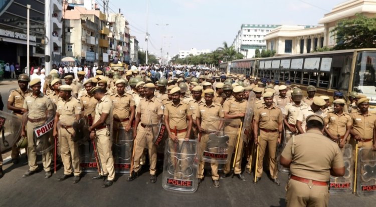 டிஎஸ்பி - ஏடிஎஸ்பி ஆக முடியவில்லையே?காவல் அதிகாரிகள் ஏக்கம்! பதவி உயர்வு அளிக்காததால் பரிதாபம்!