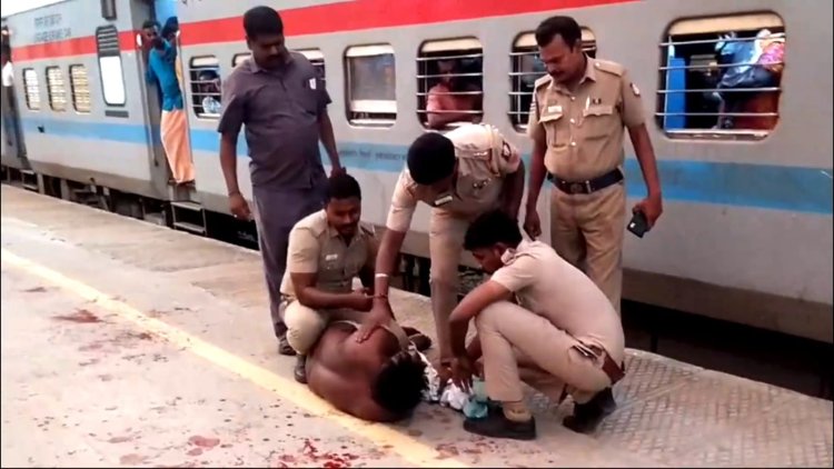 போலீசாரையும் ஆஸ்பத்திரியையும் அலறவிட்ட போதை ஆசாமி!