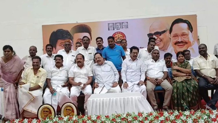 ஆட்சியில் பங்கு? நான் என்னத்த சொல்ல.... அமைச்சர் துரைமுருகன்!