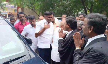 தேர்தல் பிரமாணபத்திரத்தில் பொய் தகவல்! முன்னாள் அமைச்சர் வீரமணி கோர்ட்டில் ஆஜர்!