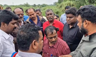 இராசாயன கழிவுகளை பாலாற்றில் கலப்பவர்களுக்கு மெடல் கொடுப்பார்களோ?