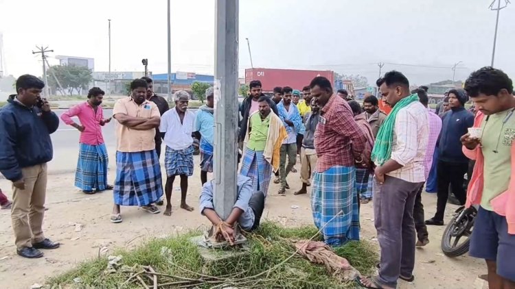 டீ மாஸ்டருக்கு கத்தி குத்து! மின்கம்பத்தில் கட்டி வைத்து உதை!