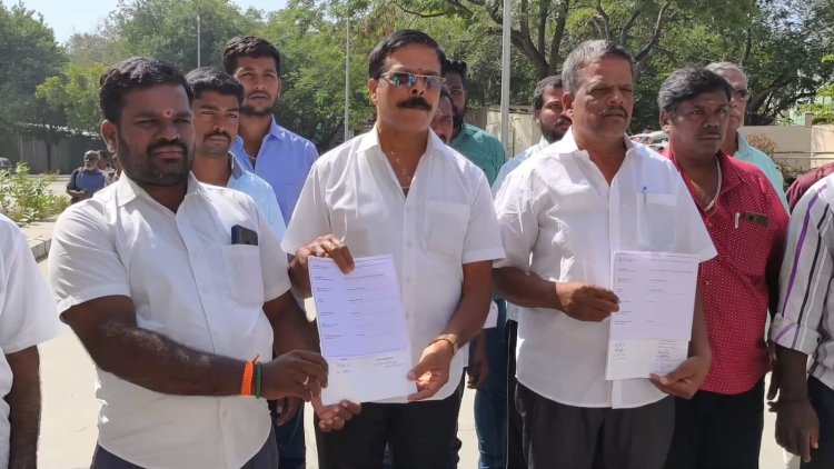 செல்போன் டவர் வேண்டாம்.. ஆட்சியரிடம் மனு அளித்த மக்கள்!