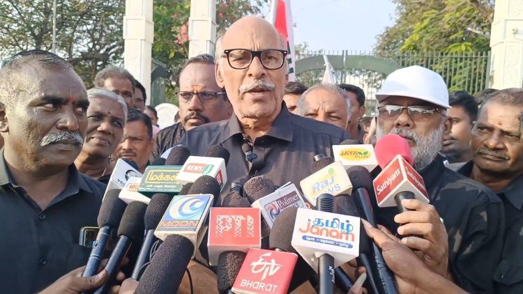  பெண் பணியாளருக்கு.....துணைப்பதிவாளர்?