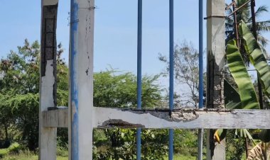 இடிந்து விழும் நிலையில் வாட்டர் டேங்க்!