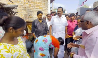 ஓடோடி வந்து உதவி செய்த அமைச்சர் காந்தி!