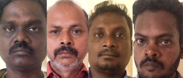 ரேஷன் அரிசி கடத்தி சிக்கிய அதிகாரிகள்!