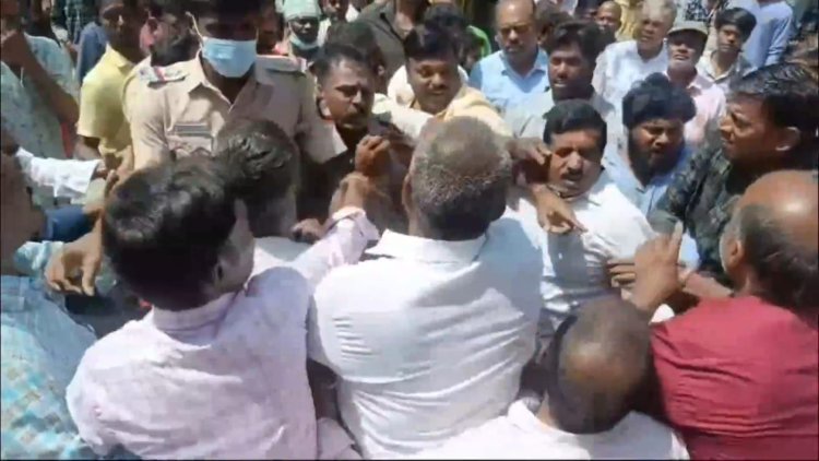 பாதாள சாக்கடை திட்டத்தால் கலாட்டா!