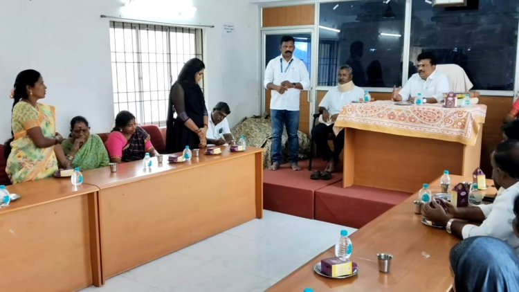 அதிமுக கவுன்சிலர் வார்டுகள் புறக்கணிப்பா?