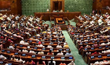 பட்டையை கிளப்பப் போகும் நாடாளுமன்ற கூட்டத்தொடர்! வக்பு வாரிய திருத்த மசோதா நிறைவேற்றம்!