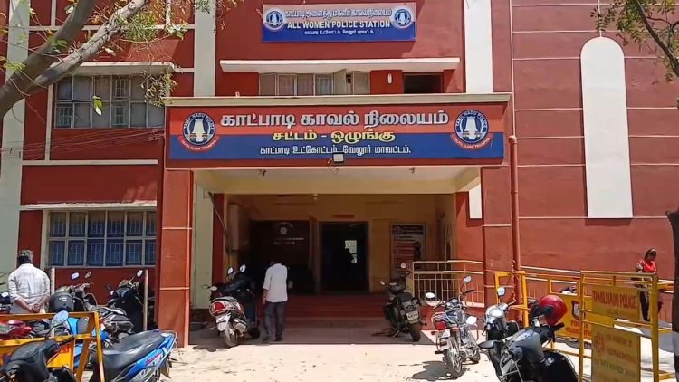 பாலியல் தொல்லை - கட்டபஞ்சாயத்து செய்த ஆலய நிர்வாகிகள்! காரி உமிழும் பெற்றோர்!