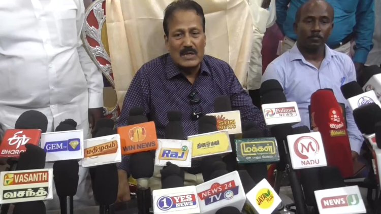 பாலியல் சீண்டலில் ஈடுபடும் ஆசிரியர்களை நிரந்தர பணி நீக்கம்.... வரவேற்கும் டாக்டர் கிருஷ்ணசாமி!