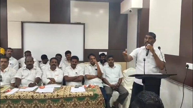 சித்திரை திருவிழாவுக்கு அணிவகுக்க பாமக வினர் தீர்மானம்!