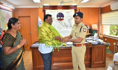 ஓய்வு பெற்ற எஸ்.ஐ.களை கவுரவித்த எஸ்.பி.!