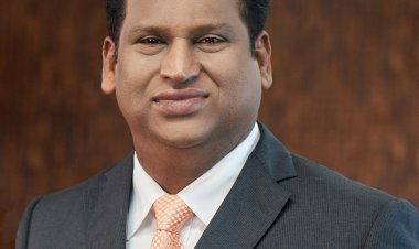 கிரிக்கெட் வீரர்களை அழைக்கும் நறுவீ மருத்துவமனை தலைவர் G.V.சம்பத்!