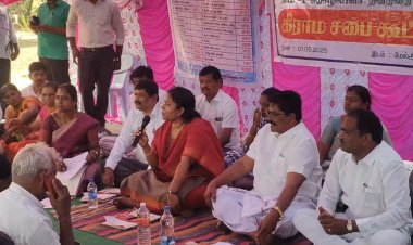 பெண்களே படியுங்கள்! மாவட்ட ஆட்சியர் அட்வைஸ்!