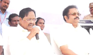 வருத்தப்பட்டு மேடையில் பேசிய அமைச்சர் துரைமுருகன்!