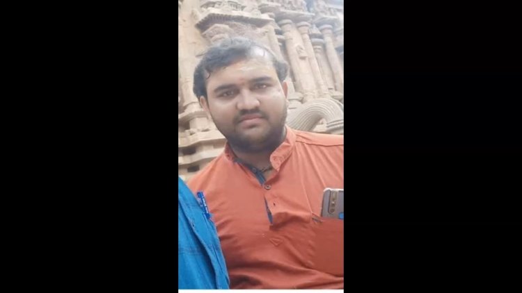 அய்யரே....? இப்படி செய்யலாமா?