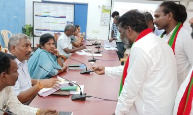 அடுத்த மாதம் சம்பளம் வாங்கும் போது பஞ்சமி நிலம் உங்கள் கண் முன்வருமா ஆபிசர்ஸ்!