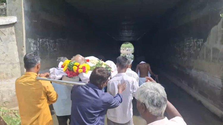 செத்த பின்னரும் கோரிக்கையா? ஓடி ஓடி திட்டங்களை அறிவிக்கும் அரசுக்கு இந்த குறைபாடும் தெரியவேண்டும் அல்லவா?