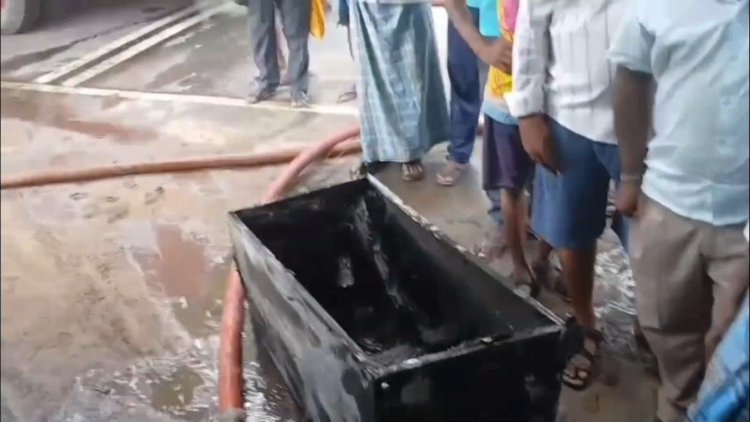 டமார் என்ற வெடி சத்தம்,,,பதறிய குடும்பத்தினர்!