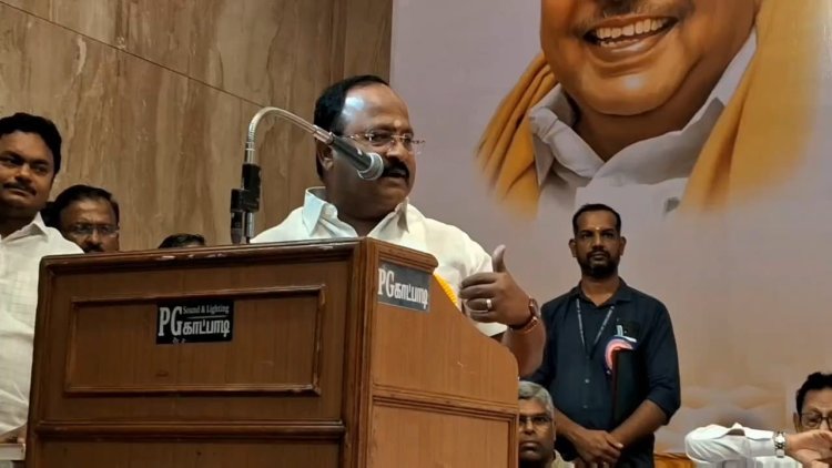 அதிகாரிக்கு ஆப்பு விழாவாக மாறிய கூட்டுறவு வார நிகழ்ச்சி!ஒரே மாவட்டத்தில் 10 ஆண்டுகளா! ஆளுங்கட்சி எம்எல்ஏ கேள்வி?!