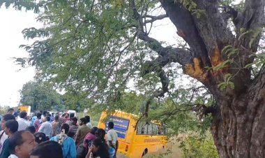 தன் உயிரை துறந்து கல்லூரி மாணவிகளைக் காப்பாற்றிய பேருந்து ஓட்டுநர்!